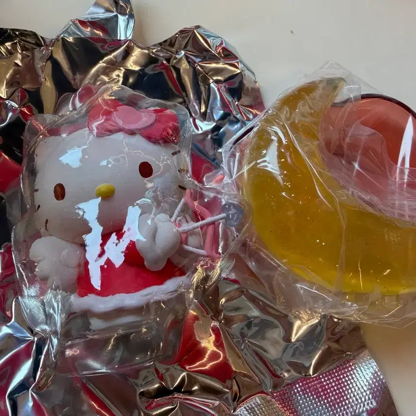 [BUNJANG] Sanrio Hello Kitty Angel Moon Figure Random Gacha (Sealed) / 미개봉, 새상품) 산리오 헬로키티 엔젤 문 피규어 랜덤 가챠