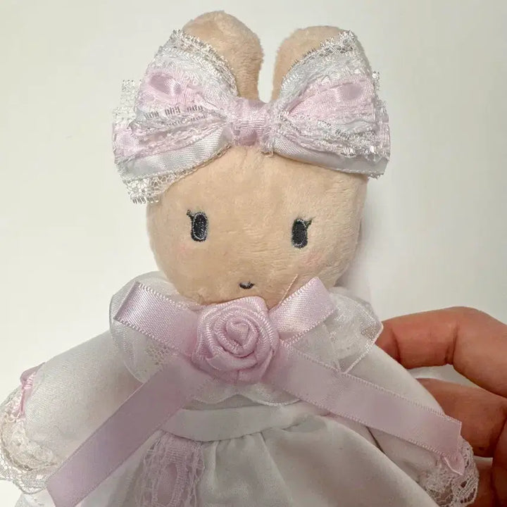 [BUNJANG] Sanrio Marron Cream White Frill Mascot / 산리오 마론크림 화이트프릴 마스코트