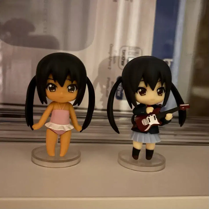[BUNJANG] K-ON! Azusa Nakano Uniform Tanning Puchi Nendoroid Figure / 케이온 아즈사 아즈냥 태닝 교복 밴드 푸치넨도 피규어