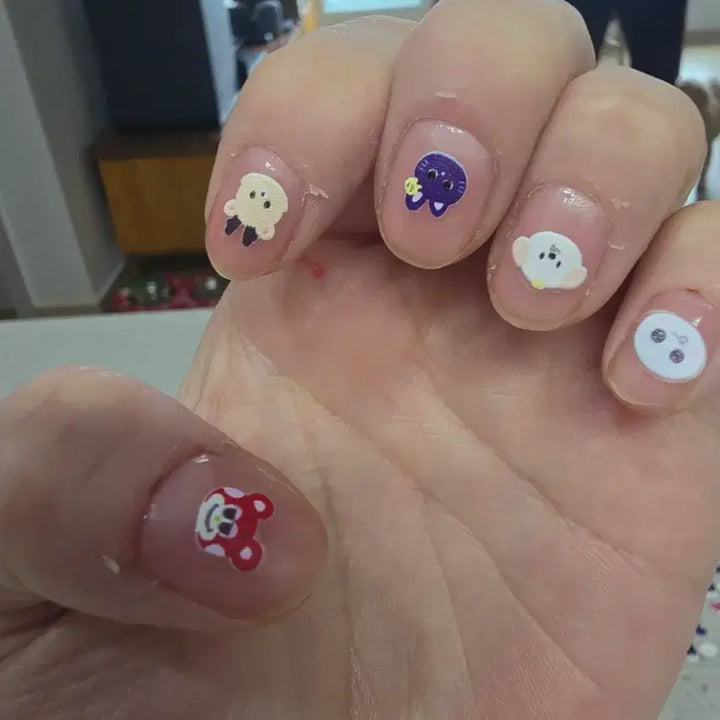 [BUNJANG] RIIZE LyRyz Nail Sticker / 라이즈 리라즈 네일 스티커 2장 가격 4000원