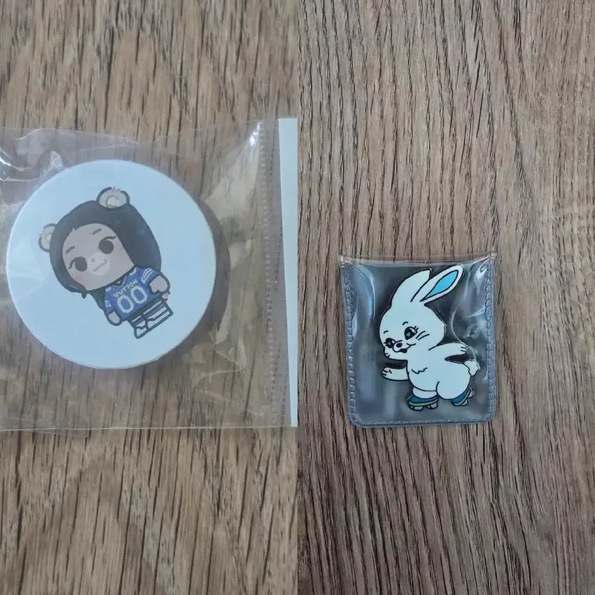 [BUNJANG] NewJeans Minji 2023-2024 Cafe Goods Bundle Set / 뉴진스 민지 2023 2024 생카 굿즈 일괄판매