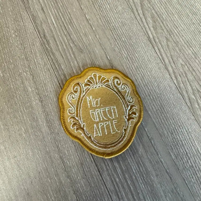 [BUNJANG] Miguess Green Apple Fabric Badge / 미게스 그린애플 천벳지