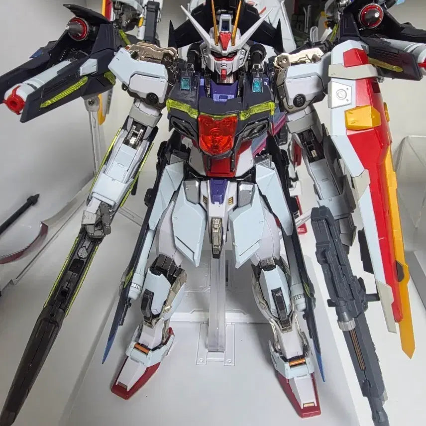 [BUNJANG] Daban MG Strike Lightning Gundam Metal Frame / 다반 MG 스트라이크 라이트닝 메탈프레임 작 팝니다.
