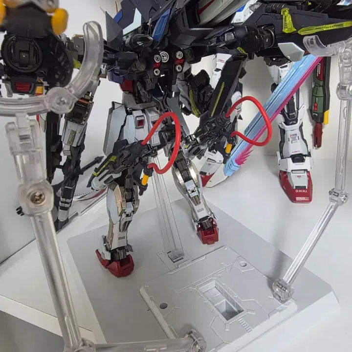 [BUNJANG] Daban MG Strike Lightning Gundam Metal Frame / 다반 MG 스트라이크 라이트닝 메탈프레임 작 팝니다.