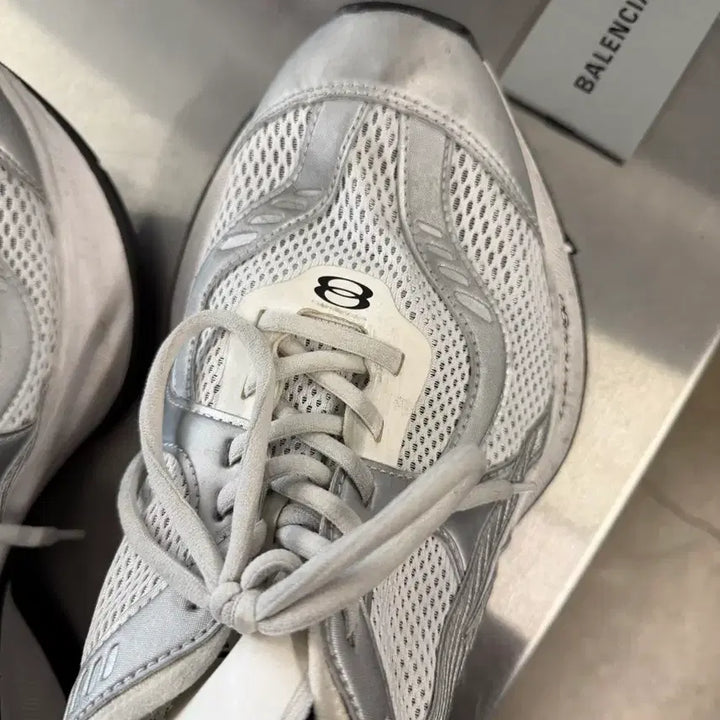 [BUNJANG] Balenciaga Circuit Sneakers / 발렌시아가 서킷스니커즈 44
