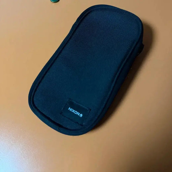 [BUNJANG] Nixon Brand Portable Pouch Black / 닉슨 Nixon 시계 브랜드 휴대용 파우치 판매 블랙