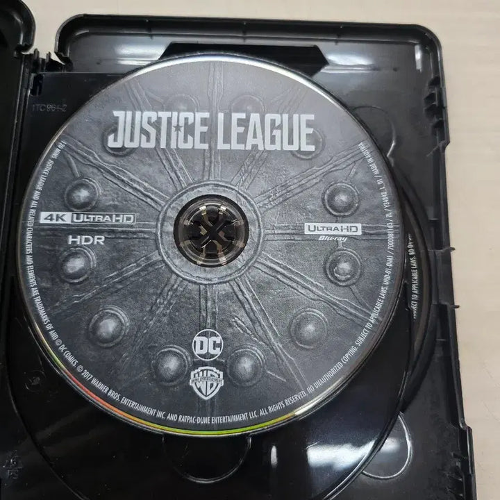 [BUNJANG] Justice League (DVD/Blu-ray) Action Film / [DVD](블루레이) DC액션외국영화 "저스티스리그" 판매합니다.