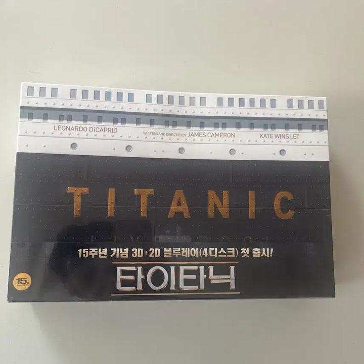 [BUNJANG] Titanic 3D+2D Blu-ray Limited Edition Double Pack (Sealed) / (미개봉)타이타닉 3D+2D 블루레이 한정판 더블팩