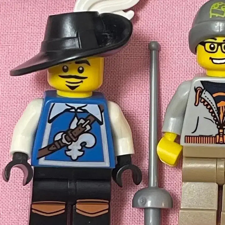 [BUNJANG] Lego Minifigures Series 4 8804 Musketeer / 레고 미니피규어4 8804 3 머스킷 총병