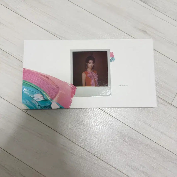 [BUNJANG] IU Palette Album Photocard CD / 아이유 팔레트 앨범(포토카드 3장, CD 다 있음)