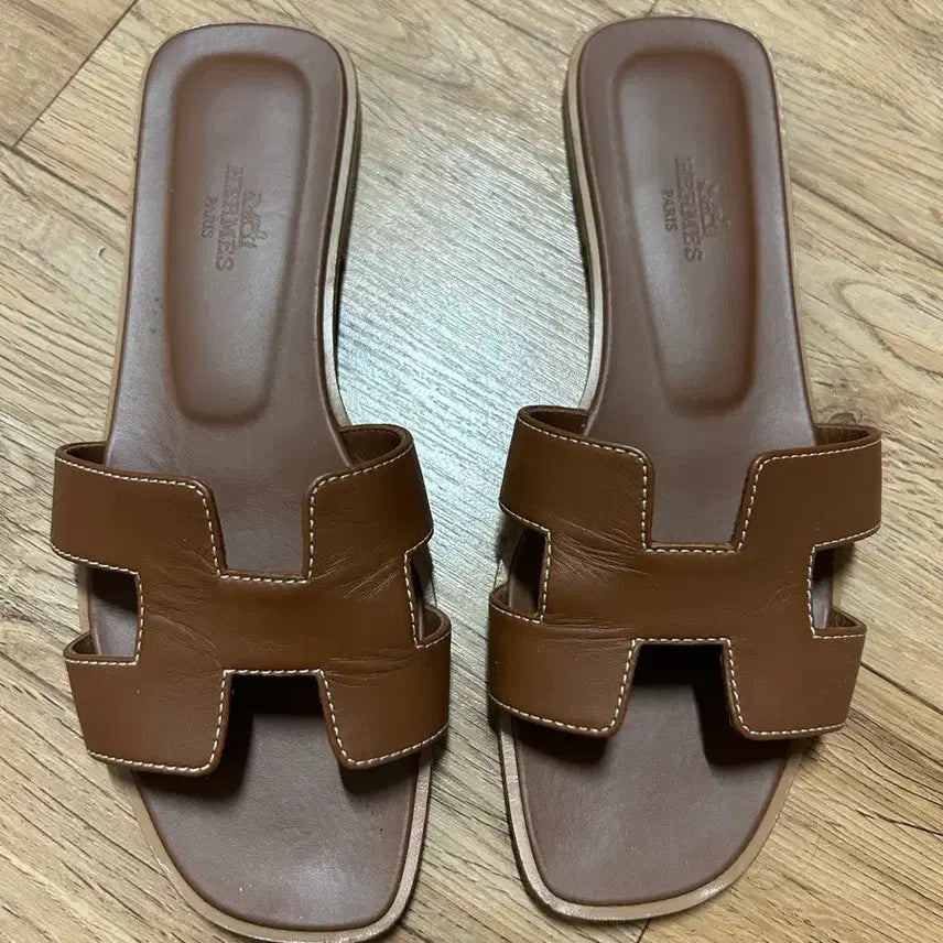 [BUNJANG] Hermes Oran Sandals Size 37 / 에르메스 오란 37