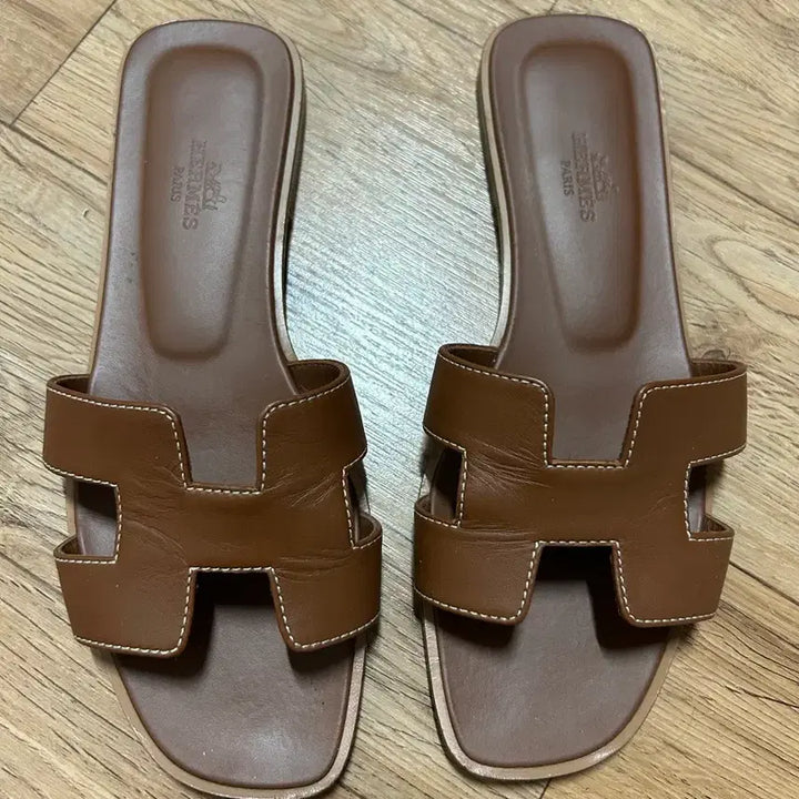 [BUNJANG] Hermes Oran Sandals Size 37 / 에르메스 오란 37