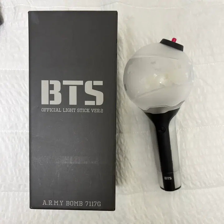 [BUNJANG] BTS ARMY Bomb Ver. 1, 2, 3 Bundle Set with ARMY Bomb Cases / 방탄소년단 아미밤 응원봉 일괄 (1,2,3 아미밤케이스)
