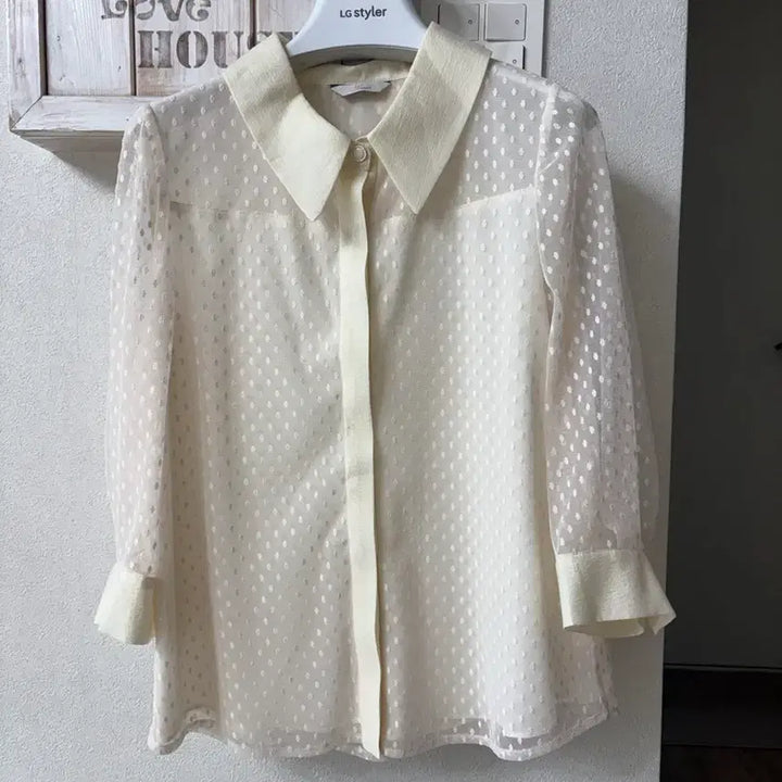 [BUNJANG] JIGOTT Seven-Sleeve See-Through Polka Dot Blouse / 지고트 (JIGOTT)칠부소매 도트 시스루 블라우스