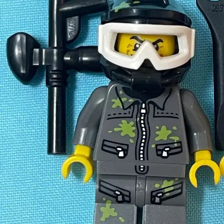 [BUNJANG] LEGO Minifigures Series 10 (71001) - Paintball Player / 레고 미니피규어 시리즈 10 71001 9 페인트볼 선수