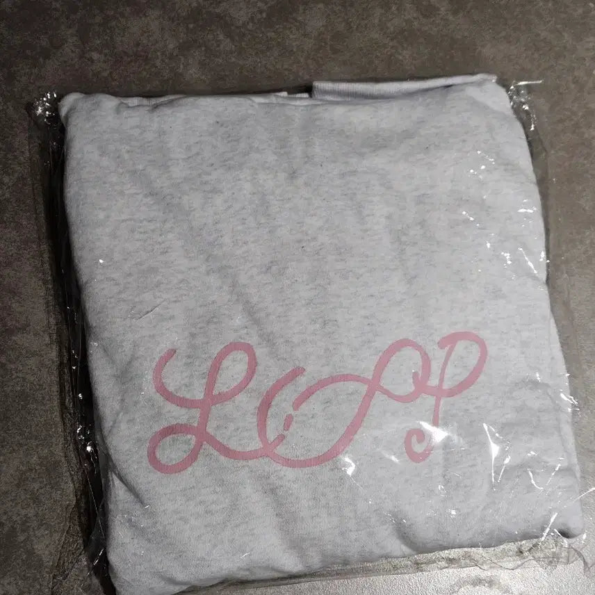 [SOLD OUT] 아이오아이 ioi 엠카 사녹 후드집업