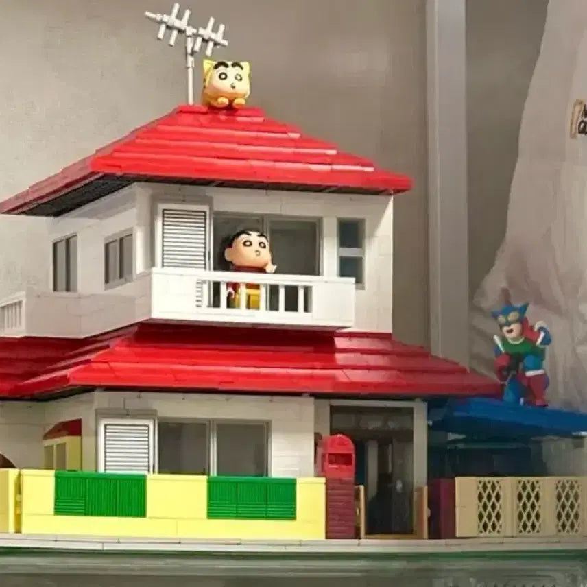 [BUNJANG] Crayon Shin-chan House LEGO Set / 짱구 집 레고