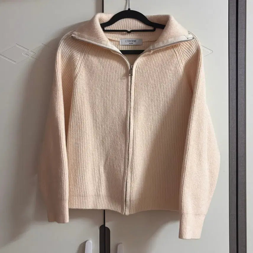 [BUNJANG] Semi-Crop Knit Zip-Up / (택포) 세미크롭 니트집업