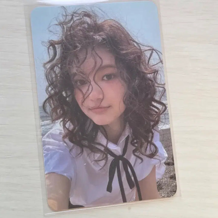 [BUNJANG] NewJeans Danielle Ha U.S. YetiMall POB Photocard / 뉴진스 다니엘 하우스윗 예티몰 미공포 포카