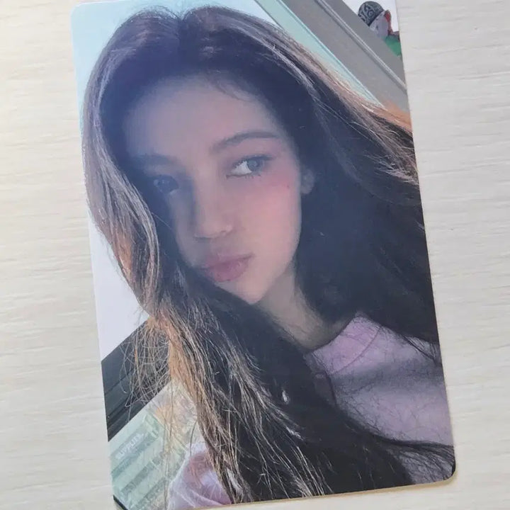[BUNJANG] NewJeans Danielle Get Up Weverse Photocard / 뉴진스 다니엘 겟업 Get up 이즈위 포카