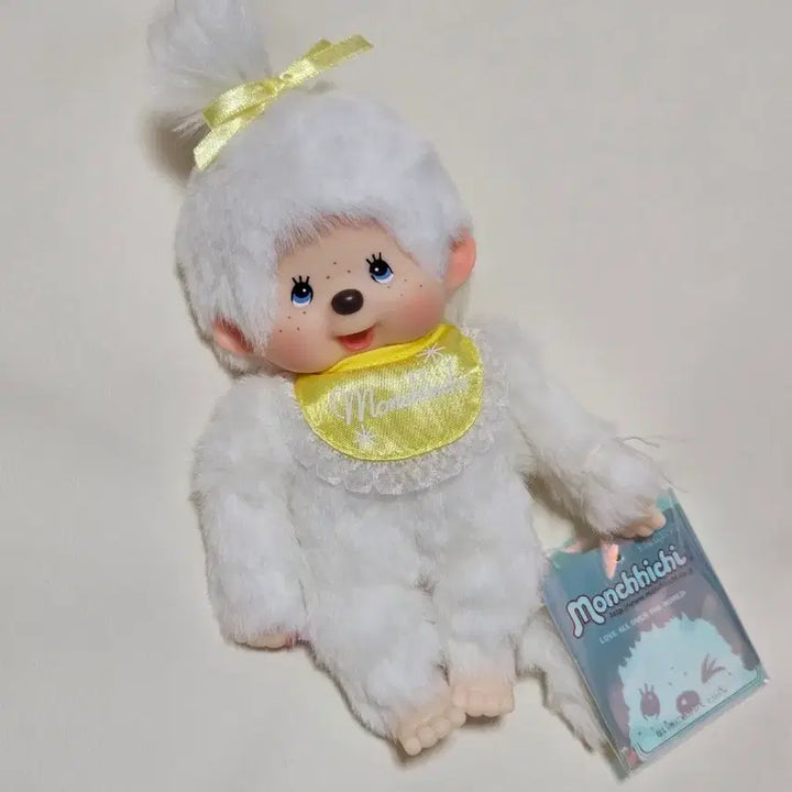 [BUNJANG] Monchhichi Hokkaido Limited White Yellow Girl / 몬치치 훗카이도 한정 화이트 옐로우 여아