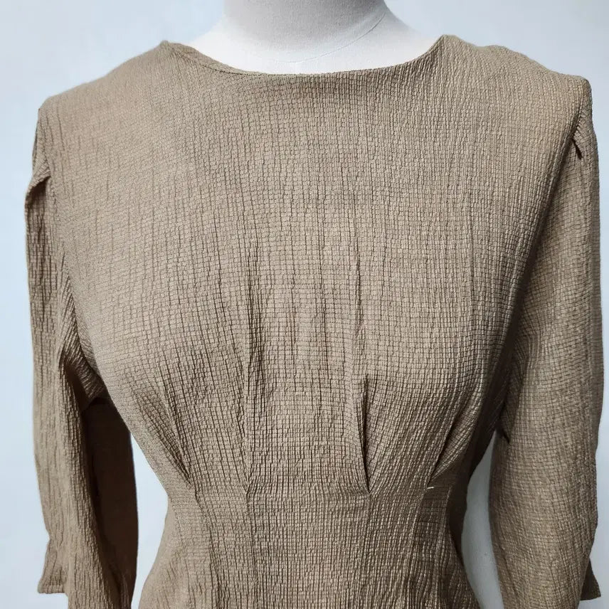 [BUNJANG] ISABEY Wrinkle Pleats Long Dress Beige FREE / [새상품] ISABEY 링클 플리츠 롱 원피스 베이지 FREE