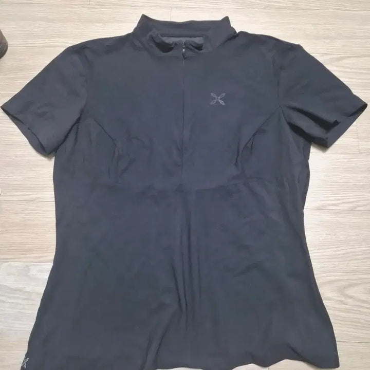 [SOLD OUT] 몬츄라 등산복