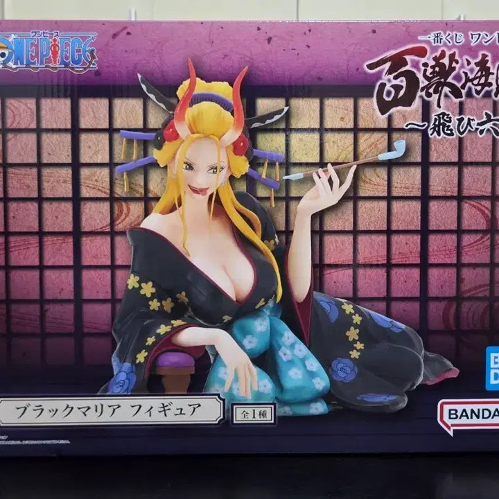 [BUNJANG] One Piece Nico Robin Figure / 원피스 블랙마리아F상 팝니다