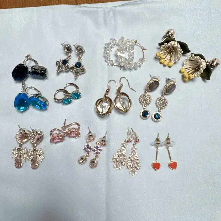 [BUNJANG] Assorted Earrings Bundle / 각종 귀걸이 쥬얼리 일괄