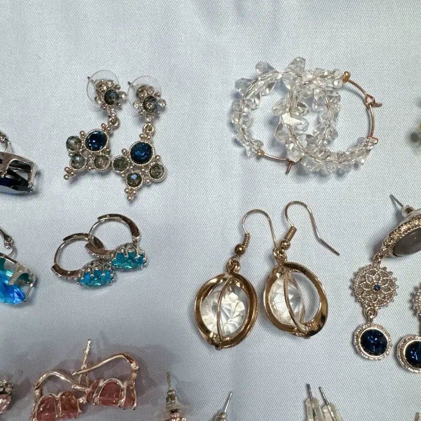 [BUNJANG] Assorted Earrings Bundle / 각종 귀걸이 쥬얼리 일괄