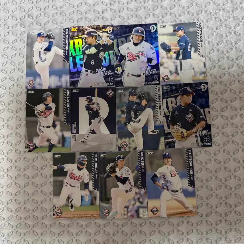 [BUNJANG] Doosan Bears KBO Baseball Cards Bundle Set / KBO 카드 두산 베어스 일괄 판매