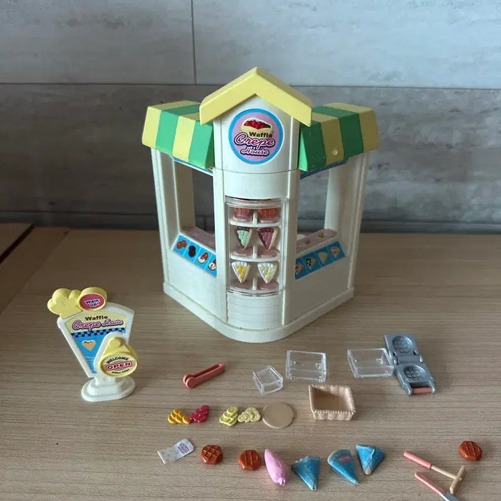[BUNJANG] Sylvanian Families Discontinued Crepe Shop Playset / 실바니안 올드 단종 크레페샵