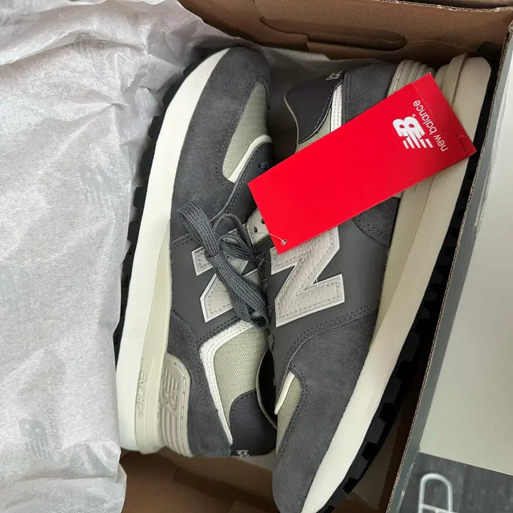 [BUNJANG] New Balance 574 Legacy Dark Grey Running Shoes (Size 265) / (새제품) 뉴발란스 574 레거시 다크그레이 265