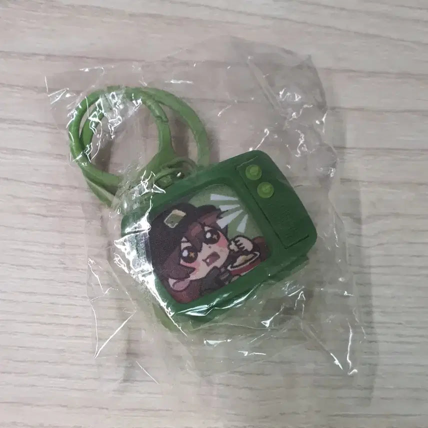[BUNJANG] Pixelie Retro Dinosaur TV Keychain (Sealed) / 픽셀리 공룡 미수반 레트로 티브이 키링 미개봉