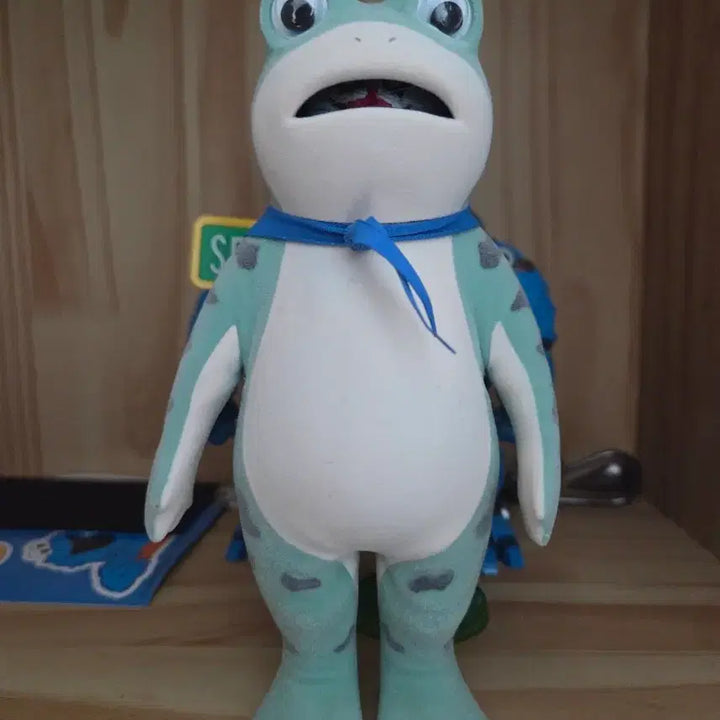 [BUNJANG] JXK Frog Mask Figure / jxk 개구리 가면 피규어