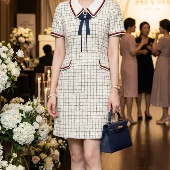 [BUNJANG] LINE Tweed Check Sailor Collar Short-Sleeved Dress Size 55 / LINE 정품 트위드 체크 반팔 원피스 세일러 칼라 55