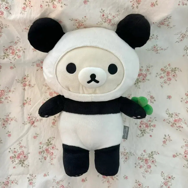 [BUNJANG] Vintage Korilakkuma Panda Four-Leaf Clover Medium Plush / 고전 코리락쿠마 판다 네잎클로버 중형 인형