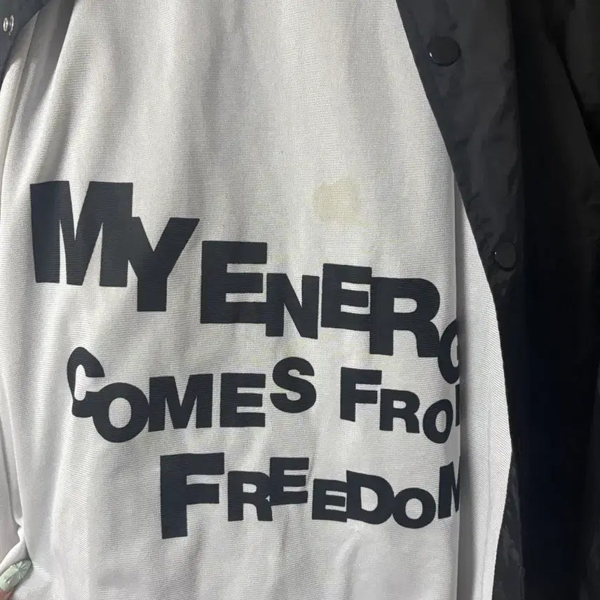 [SOLD OUT] 꼼데가르송 코치자켓 블랙 L
