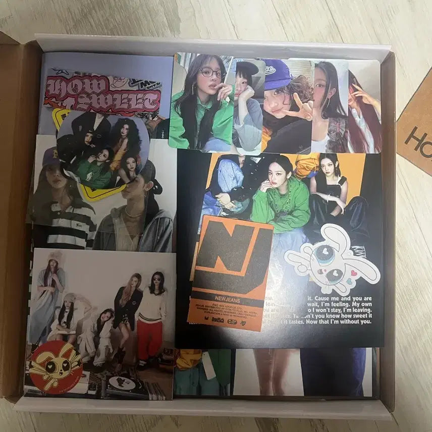 [BUNJANG] NewJeans Bunnies Camp House With Album Full Set / 뉴진스 하우스윗 앨범 단체 풀구성