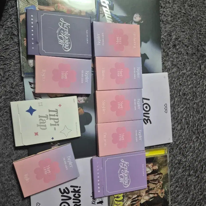 [BUNJANG] Kep1er Album Goods Bundle Set / 케플러 앨범 굿즈 일괄 판매 합니다!