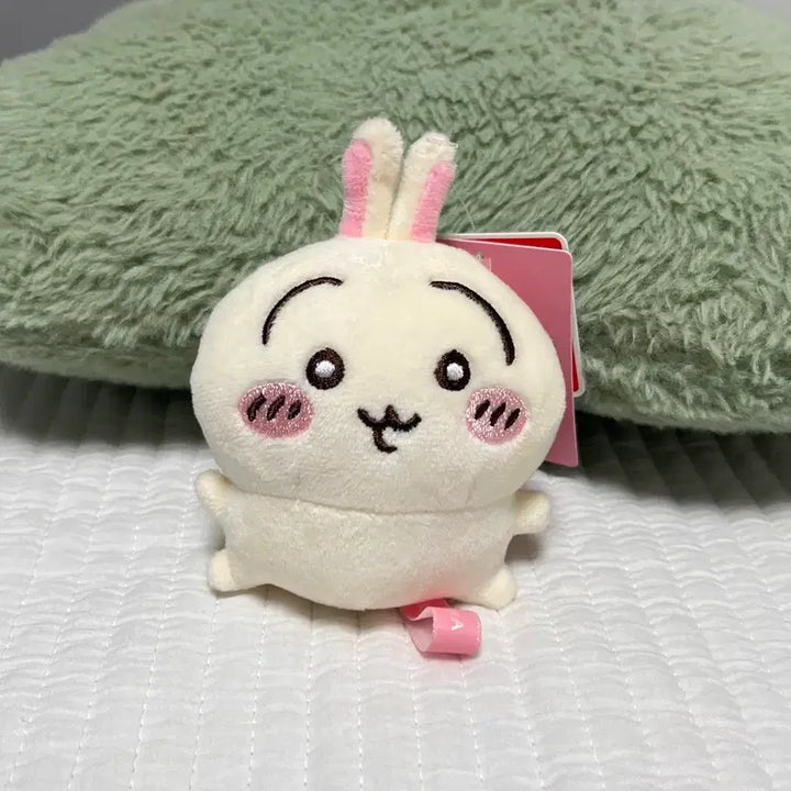 [BUNJANG] Chiikawa Kong-noon Mascot Usagi / 치이카와 먼작귀 콩눈 마스코트 우사기 토끼