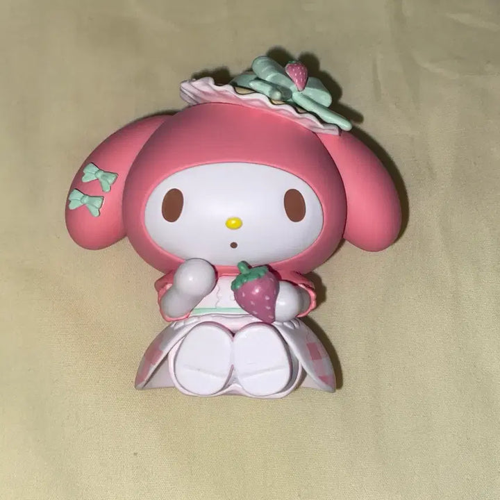 [BUNJANG] Miniso My Melody Strawberry Lolita Figure / 미니소 마이멜로디 피규어 딸기 로리타