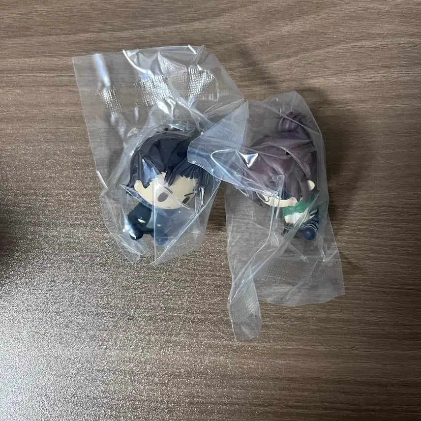 [BUNJANG] Attack on Titan Ichiban Kuji Chocolat-noko H Prize Hanji, Eren Figure (Bundle Set) / 진격의 거인 제일복권 h상 초코노코 한지,에렌