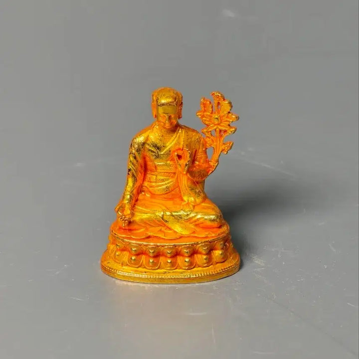 [BUNJANG] Gilt-Bronze Gilt-Decorated Lotus Flower Buddhist Bodhisattva Sculpture Antique Buddhist Art Collectible / 금도금 금동 연화지물 보살좌상 불상 골동품 불교미술 수집품