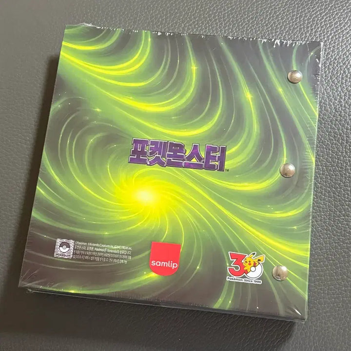 [BUNJANG] Pokemon 30th Anniversaryevolutionary Evolution Sticker Book / (미개봉 새상품)포켓몬 30주년 띠부씰북 판매 이상해꽃 씰북