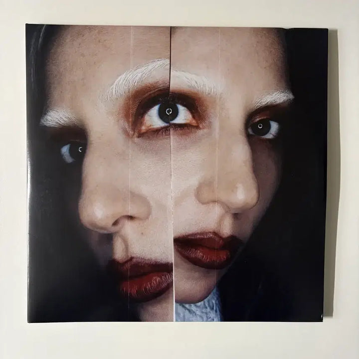 [BUNJANG] Lady Gaga MAYHEM Limited Edition 180g Black 2LP / 레이디가가 (Lady Gaga) MAYHEM 한정판 LP