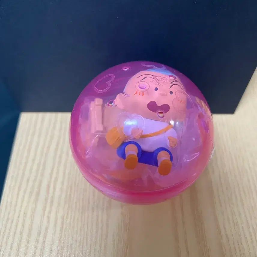 [BUNJANG] Red Bean Bun Eating Hooni Figure / 팥빵 먹는 훈이 피규어