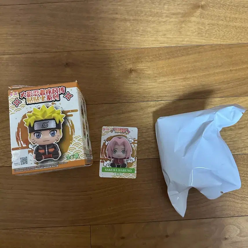 [BUNJANG] Naruto Sakura Mini Figure / 나루토 eaki 허그시트 사쿠라 미니 피규어