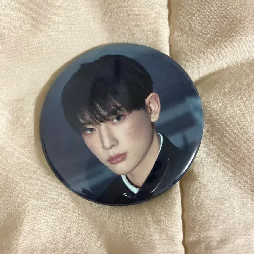 [BUNJANG]  &amp;Team We On Pass Pop-Up Can Badge Harua / 앤팀 위온파 팝업 캔뱃지 하루아 양도