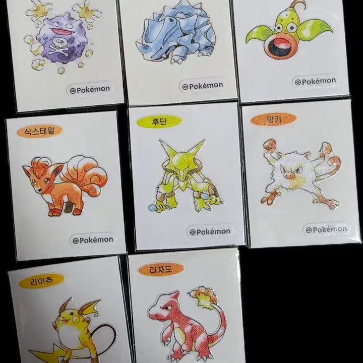 [BUNJANG] Pokemon 30th Anniversary Bread Stickers / 포켓몬 30주년 띠부씰 판매합니다.